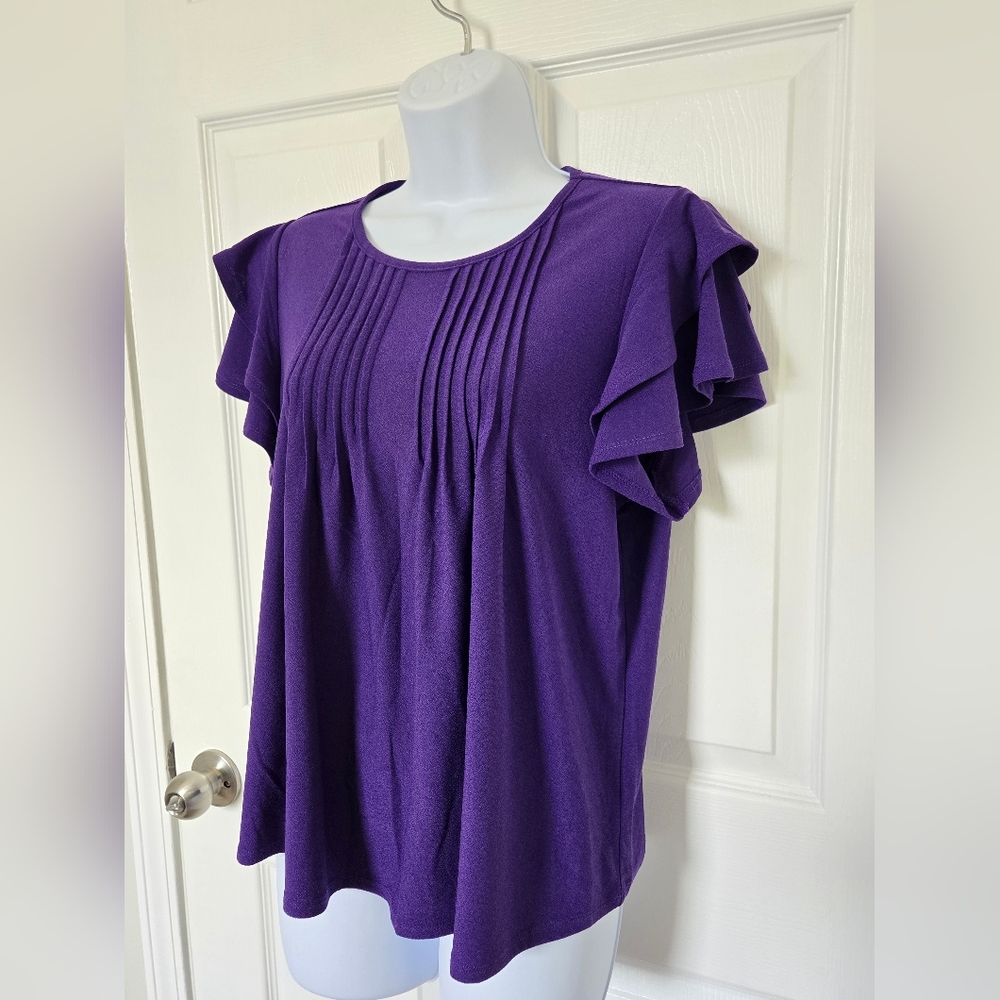 🏷️ 2/$12 CLEARANCE ➡️ 89th & Madison Purple Blouse, Size Medium